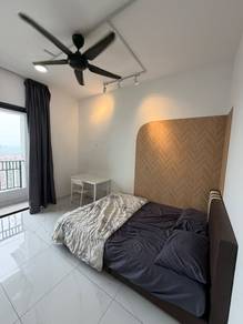 Fully Furnished Balcony room at Equine Residences Seri Kembangan