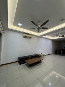 Amanria Residence,3 Storey House Bandar Puchong Utama  For Sale