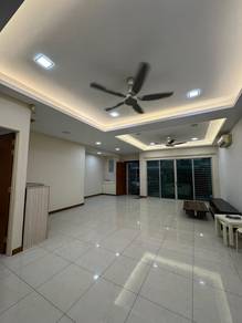 Amanria Residence,3 Storey House Bandar Puchong Utama  For Sale