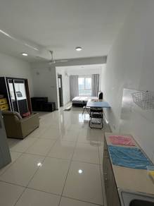 Tropicana Bay STUDIO, Simple Furnished, 1 Car Park