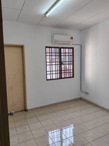 Rent Klang Bandar Botanic Cassia 2-Storey Terrace House, Near Mall