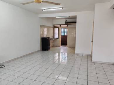 Rent Klang Bandar Botanic Cassia 2-Storey Terrace House, Near Mall