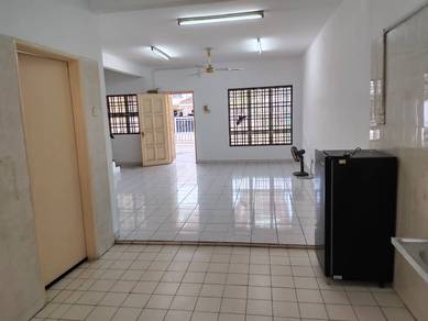 Rent Klang Bandar Botanic Cassia 2-Storey Terrace House, Near Mall