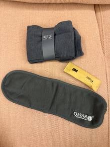 Qatar airways- socks,sleep mask,earplug