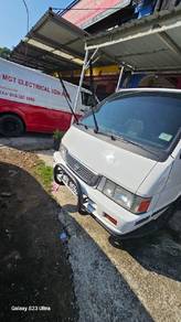 Nissan VANETTE 1.5 AUTHENTIC C22 (M)
