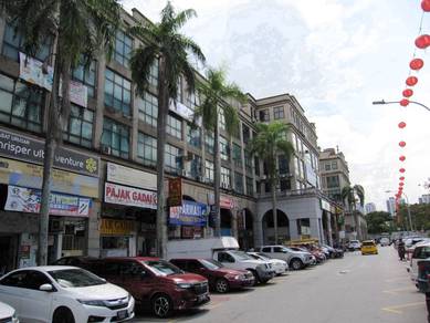 Sentul Boulevard Office Level Five Floor Unit Rent