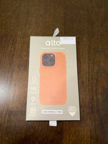 LEATHER PHONE CASE BRAND NEW 10/10 condition