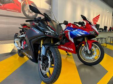 HONDA CBR250RR > ( Loan kedai promosi )