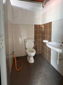 Plaza Semabok Melaka for Rent, Spacious 1st Floor Unit