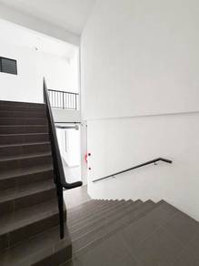 Facing Open Esplanad Square Ecograndeur, Puncak Alam