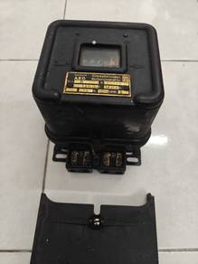 meter elektrik zaman purba 