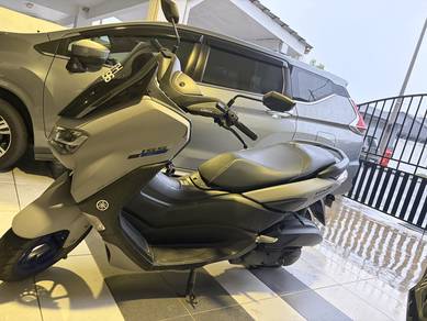 YAMAHA NMAX 155 V2 (2022) Untuk dijual