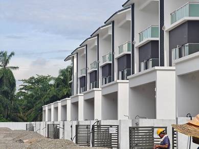 3 Storey Bungalow for Sale @ Taman Lembah Permai Bukit Mertajam
