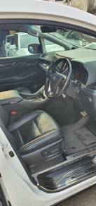 Toyota ALPHARD 2.5 SC