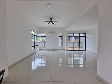Bestari Heights at Nusa Bestari, 2-Storey Cluster House for Sale!