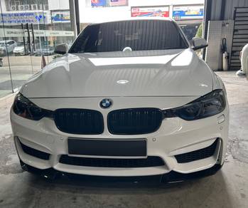 BMW  318i 1.5 18I Luxury Sedan