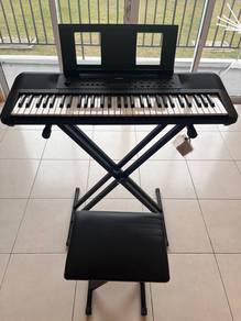 yamaha keyboard PSR-E283 61 keys