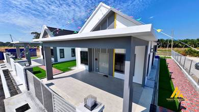 FREEHOLD Single Storey Bungalow Redan Idaman Ayer Molek FULL LOAN