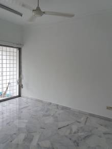 USJ 11 Subang Jaya - Double Storey House For Rent
