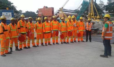 Traffic Lorry Driver Cum Supervisor