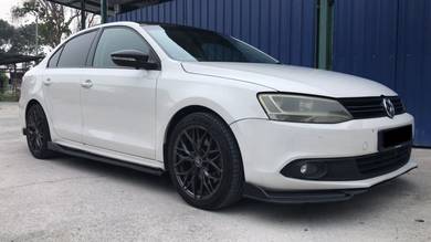 2011 Volkswagen JETTA 1.4 TSI (loan kedai)