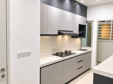 Balcony with Nice ID Savanna Executive Suites, Southville City Bangi