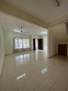 Bandar Parklands, Klang (Basic Unit with 4 Bedrooms, 3 Bathrooms)