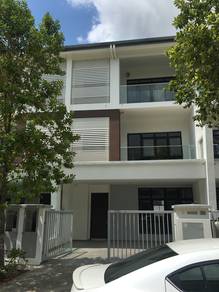 Beautiful 2.5 Storey House at Southville City, KL South
