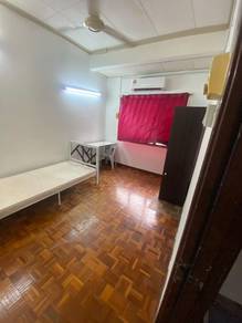 Near LRT USJ21 📌 Strategic Location | Room for Rent at USJ 7, Subang