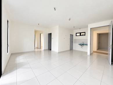 The Terraces Condominium | High Floor Mountain View