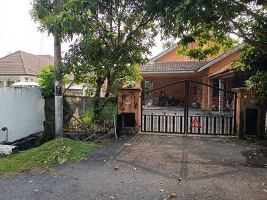 Single Storey Bungalow For Sale Desa Pinggiran Putra Off Putrajaya