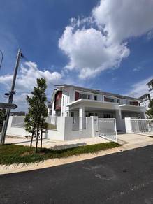 Facing Open Corner Lot 2-Storey Terrace in Sendayan Seremban For Sale!