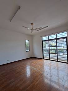 Sierra 8 Double storey corner lot @ Sierra 16