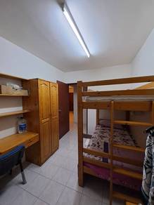 Middle Room for Rent | Subang Bestari