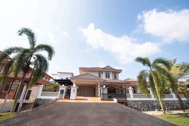 SPACIOUS LAND 12,000 Sqft NonBumi Bungalow Double Storey Rasah Kemayan
