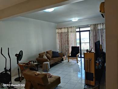 Maxwell Towers with 3 bedrooms condo for sale