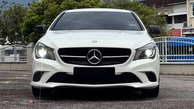Mercedes Benz GLA-CLASS 1.6 200 (CBU) X156