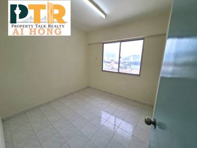 Taman Pekaka Block 31B Near USM for Sales