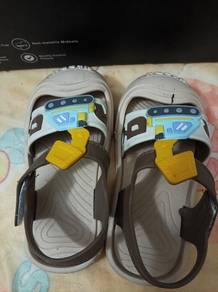 kid shoes