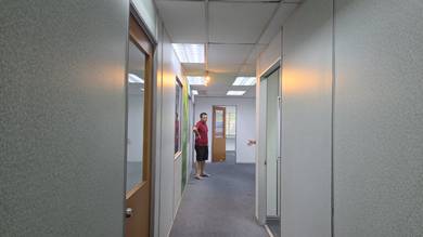 Spacious Light Industrial unit
