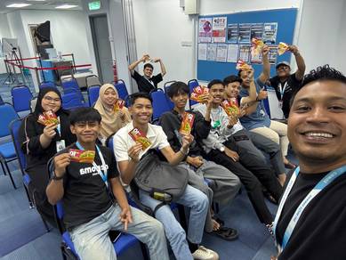 Sales, content creator, Kiosk & Telemarketing