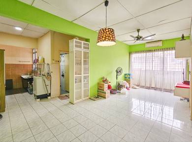 Putra Impian Apartment