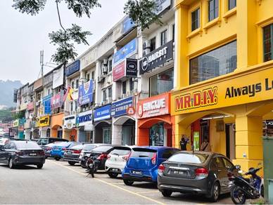 Sri Damansara Shop For Rent (Busy Location)