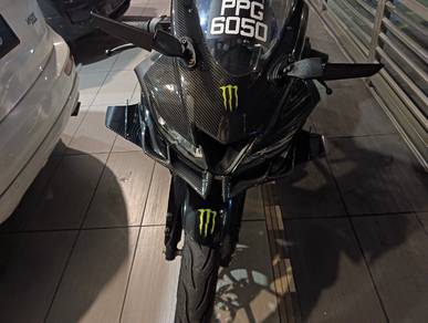 2019 Yamaha R15,Limited Monster Condition 