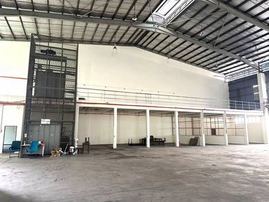 3 storey semid factory for rent