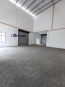 1.5 Storey Semi-Detached Factory For Rent, Pengkalan 3