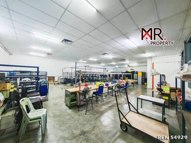 CORNER LOT @ Double Storey Semi-D Factory Bakar Arang FOR SALE