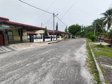 Rumah SemiD Tanah Luas Di Taman Seri Mesra Bedong
