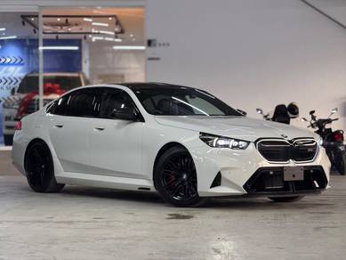 2025 BMW M5 4.4 V8 Plug-in Hybrid - MY25 G90