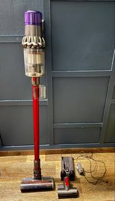 Dyson V12 Vacuum
